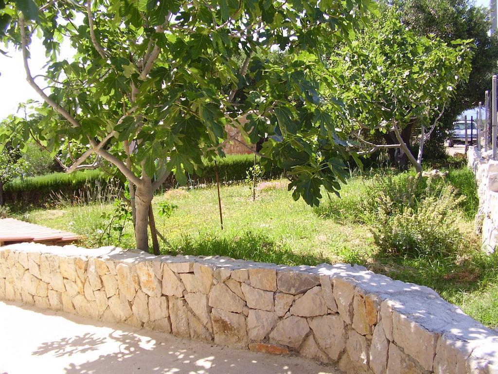 Apartments Krusvina Лун Экстерьер фото