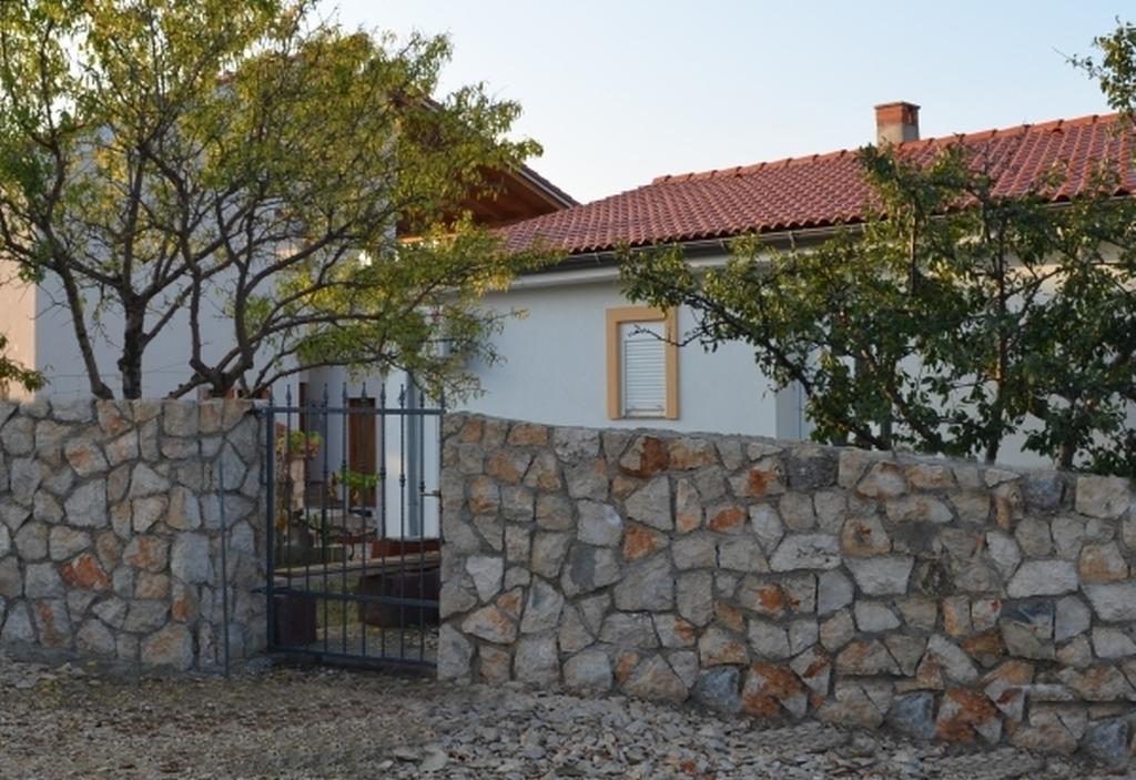 Apartments Krusvina Лун Экстерьер фото